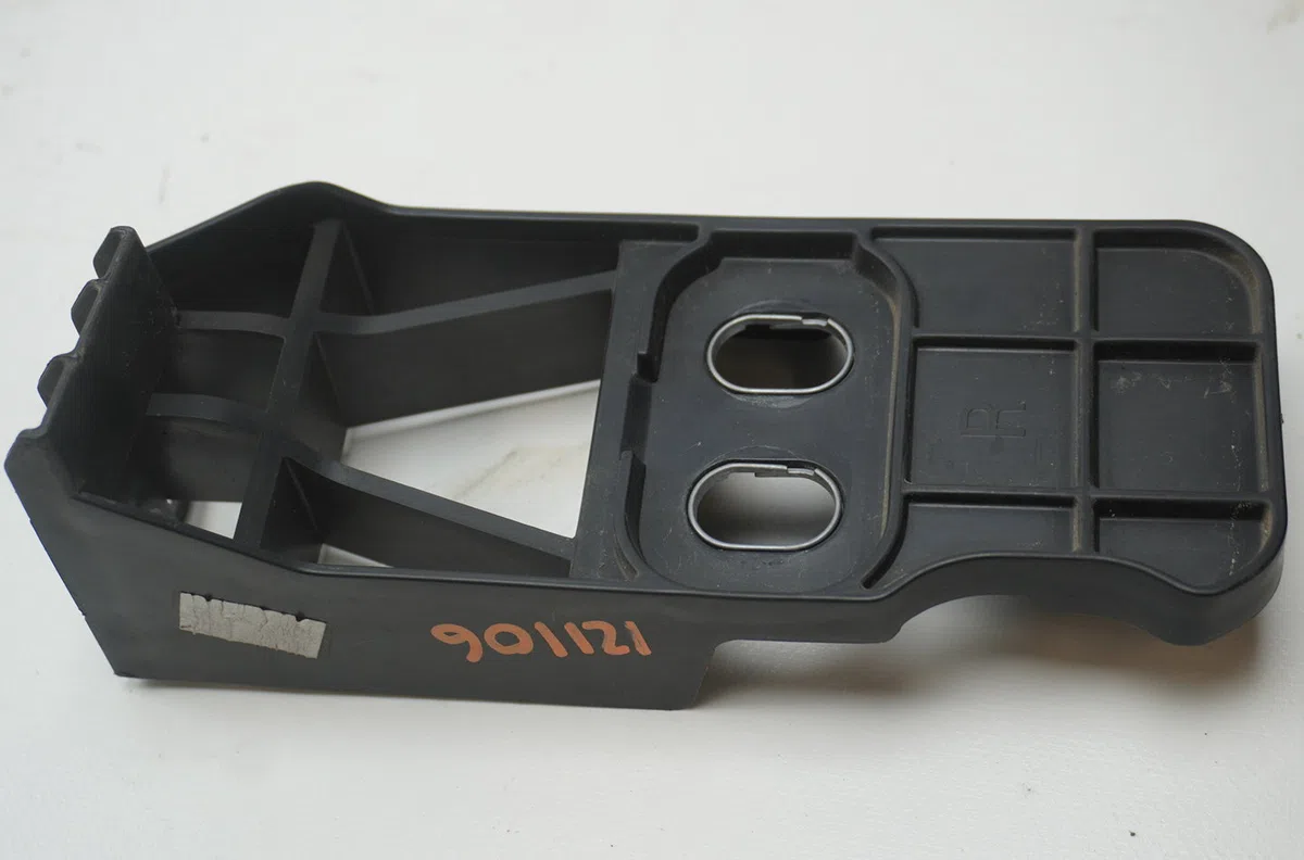 Support phare d Peugeot 2008 II (UD_, US_, UY_, UK_) 1.2 puretech 130 (2019) occasion