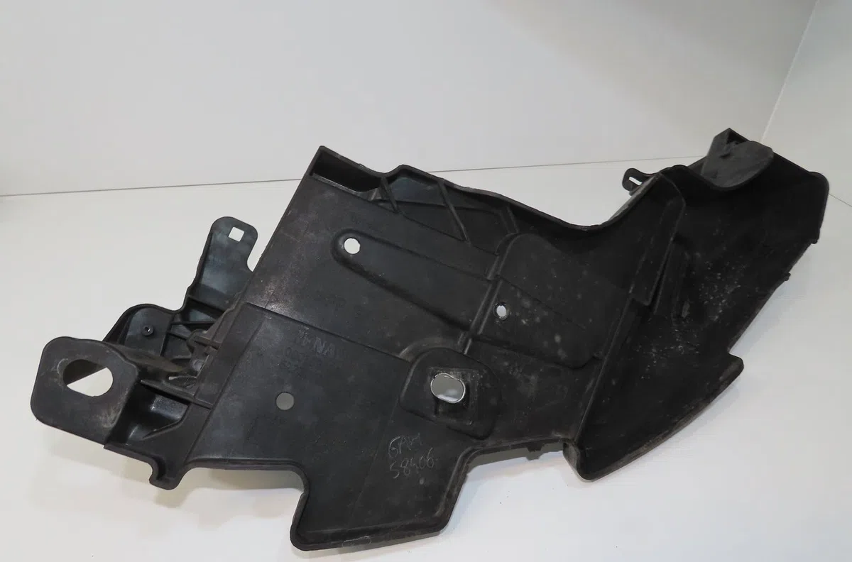 Support phare d Renault MEGANE CC (EZ0-1_) 1.9 dci (ez0j, ez1s) (2010) occasion