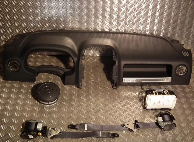 Tableau de bord complet Jeep Compass — photo 1