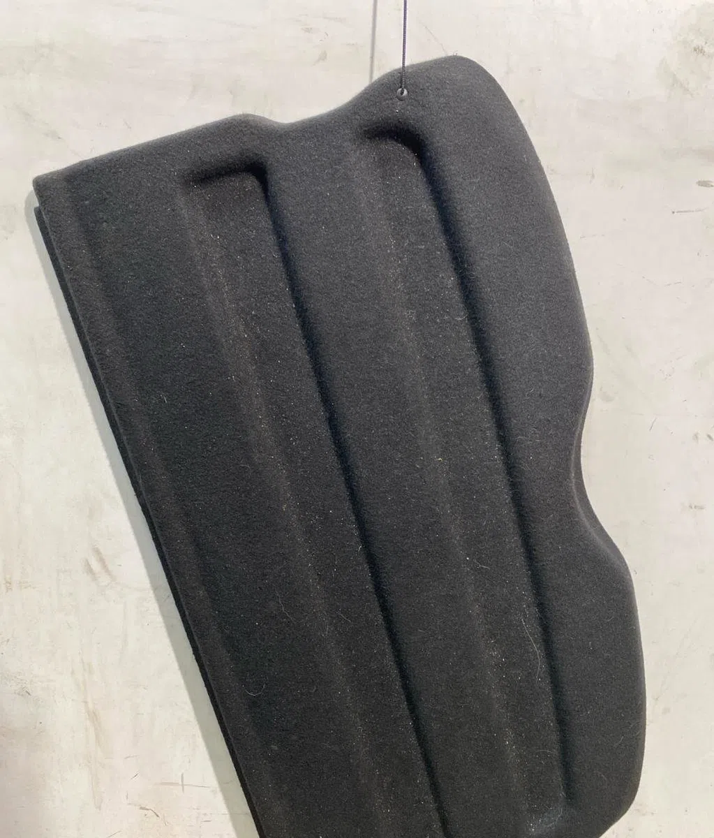 Tablette plage arrière Citroen C4 II (NC_) 1.6 hdi 90 (2009) 5 portes occasion