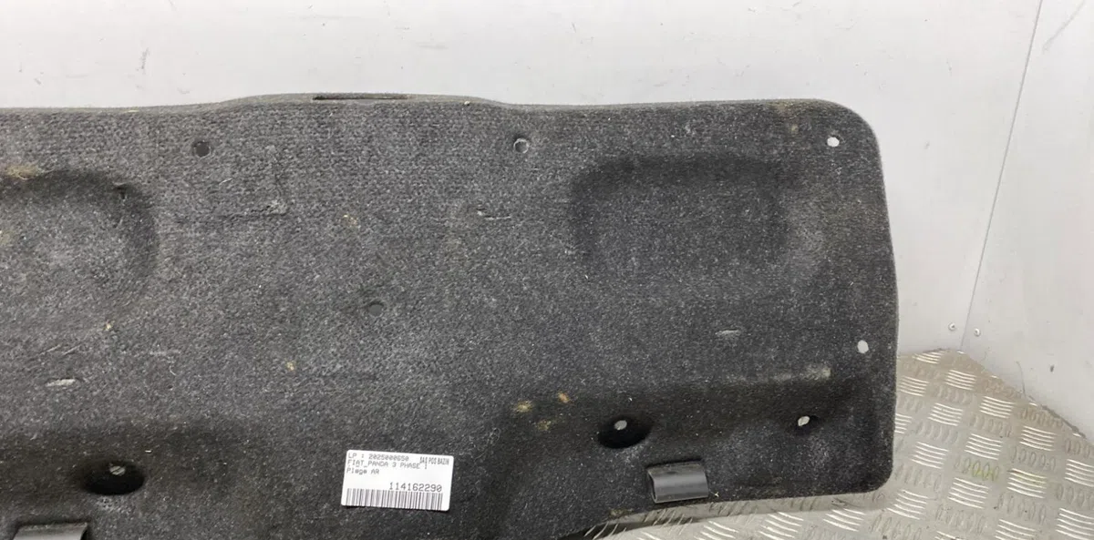Tablette plage arrière FIAT PANDA 3 PHASE 1 occasion