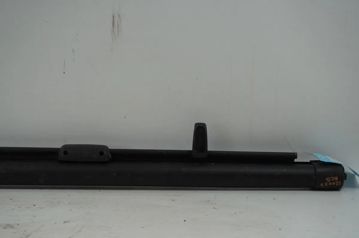 Tablette plage arrière Jeep GRAND CHEROKEE I (ZJ, ZG) 2.5 td 4x4 (z) (1995-1999) occasion