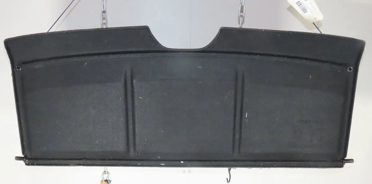 Tablette plage arrière Peugeot 106 II (1A_, 1C_) 1.4 i (1996-2004) occasion
