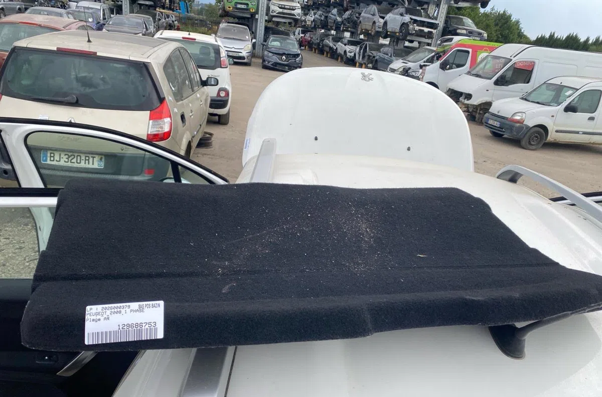 Tablette plage arrière PEUGEOT 2008 1 PHASE 1 occasion
