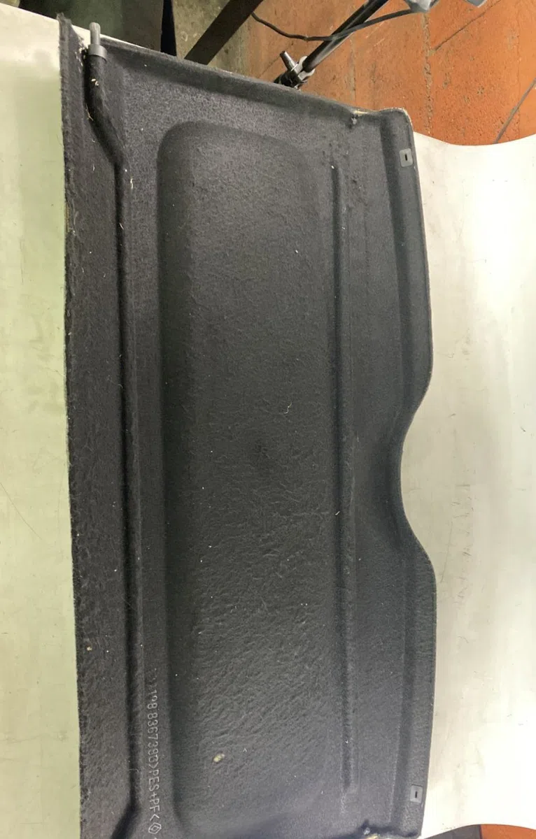 Tablette plage arrière Renault CLIO II (BB_, CB_) 1.6 (b-cb0d, bb00) (1998-2005) occasion