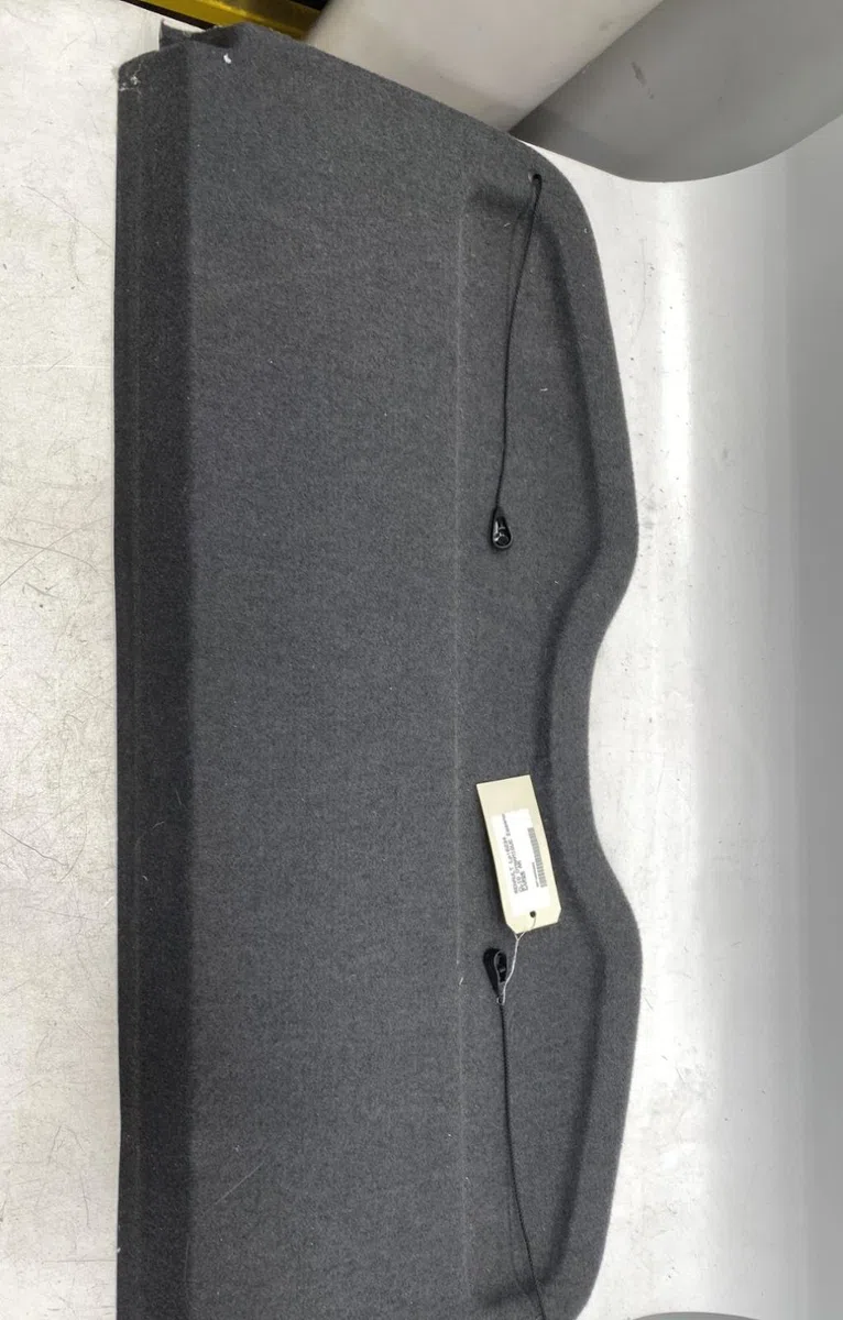 Tablette plage arrière Renault CLIO III (BR0-1, CR0-1) 1.2 16v (br0p, cr0p) (2007-2014) occasion