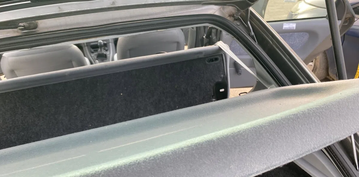 Tablette plage arrière RENAULT LAGUNA 1 PHASE 2 occasion