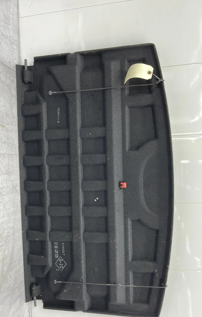 Tablette plage arrière RENAULT MEGANE 1 PHASE 2 occasion