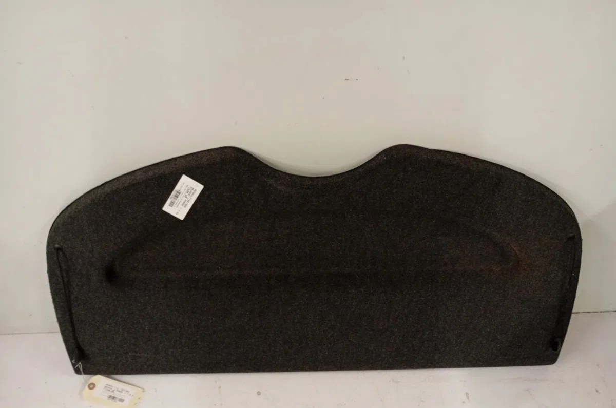 Tablette plage arrière Renault MEGANE II (BM0-1_, CM0-1_) 1.6 16v (bm0c, cm0c) (2002-2008) occasion
