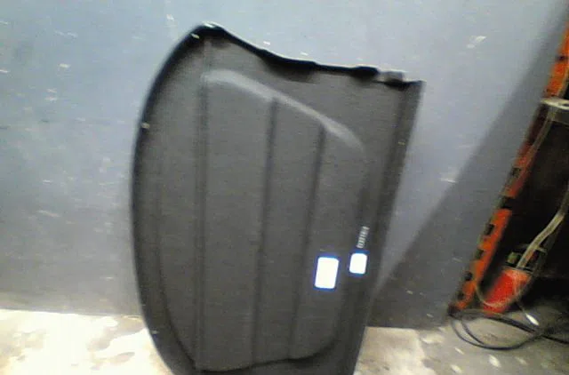 Tablette plage arrière Renault MEGANE III 3-5 portes (BZ0-1_, B3_) 1.2 tce (bz2b, bz11) (2012-2015) 5 portes occasion