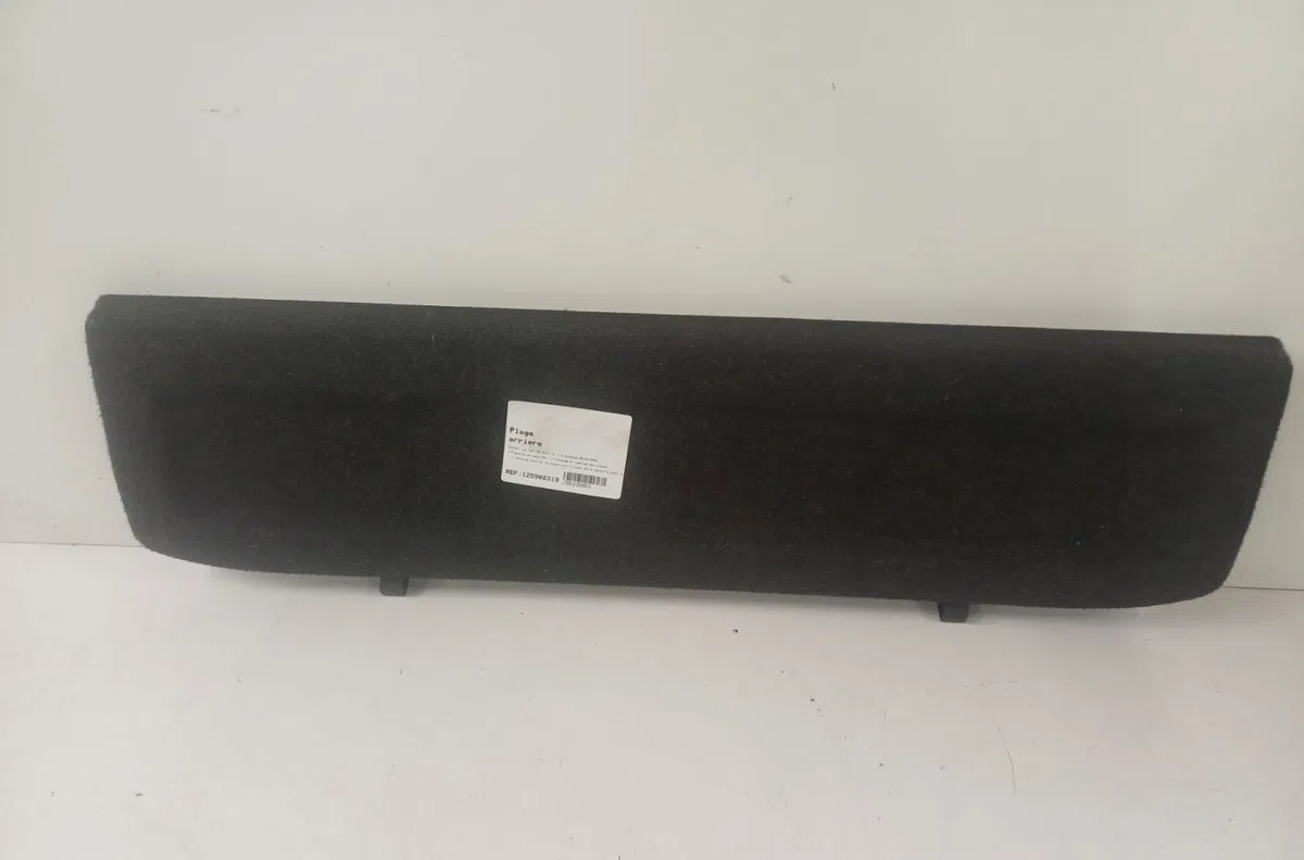 Tablette plage arrière Suzuki SWIFT III (MZ, EZ) 1.3 (rs 413) (2005) occasion