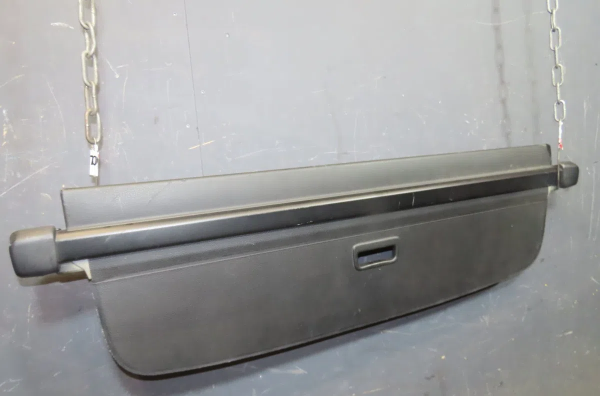 Tablette plage arrière Volkswagen GOLF V Variant (1K5) 1.9 tdi (2007-2009) occasion
