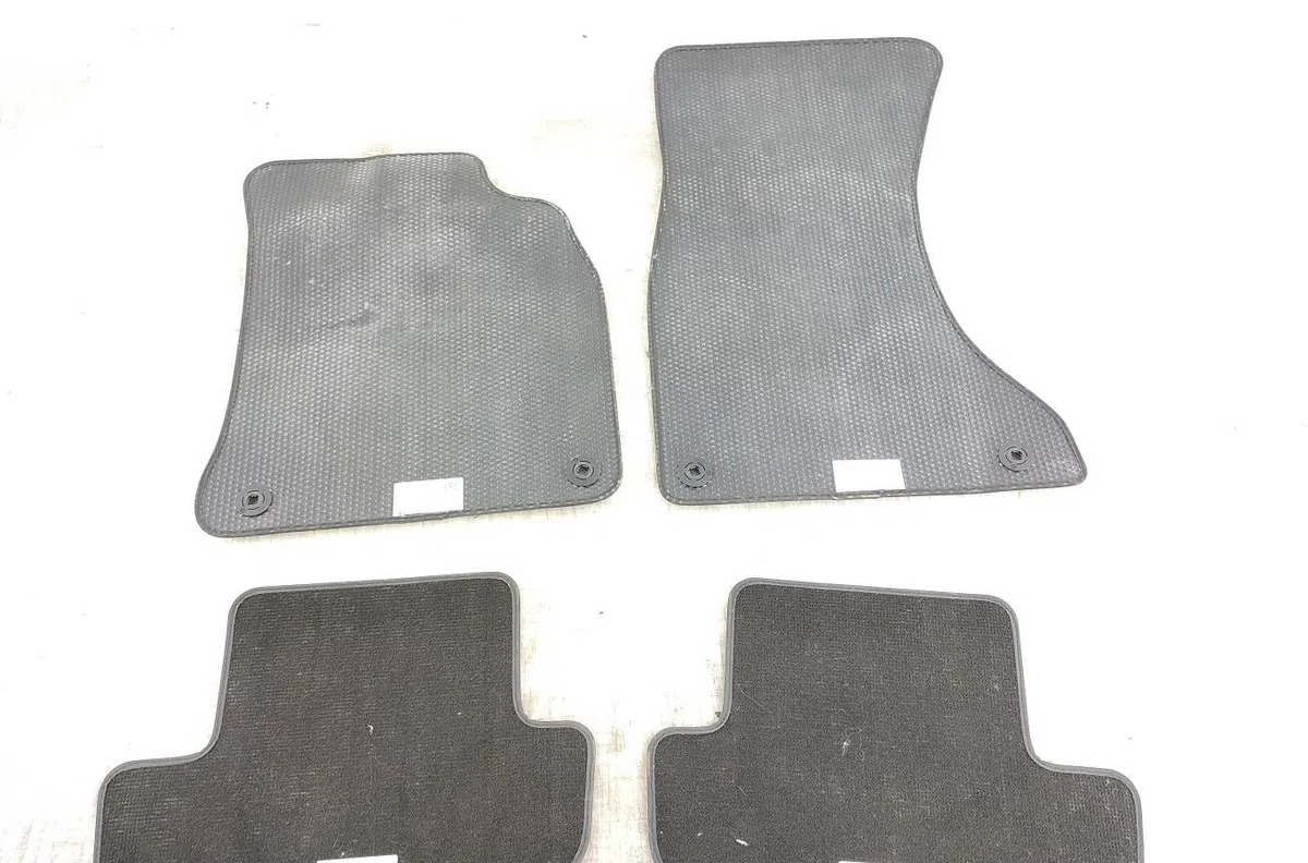 Tapis de sol AUDI A5 1 COUPE S5 PHASE 1 occasion