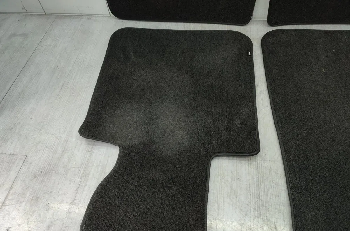 Tapis de sol BMW SERIE 1 E87 PHASE 2 occasion