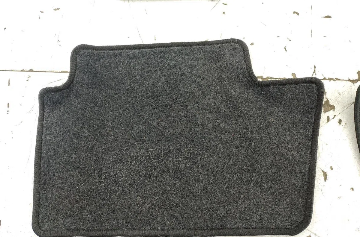 Tapis de sol CITROEN C4 1 PHASE 1 occasion