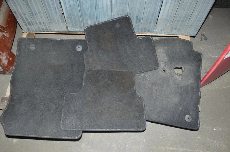 Tapis de sol OPEL ASTRA J PHASE 1 occasion