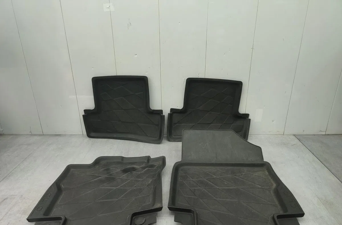 Tapis de sol RENAULT CLIO 4 PHASE 2 occasion