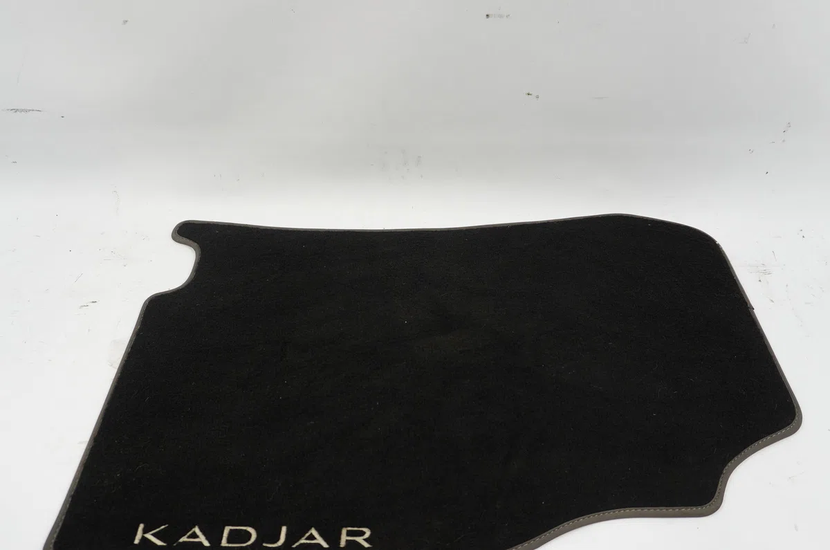 Tapis de sol Renault KADJAR (HA_, HL_) 1.6 dci 130 4x4 (2015) occasion
