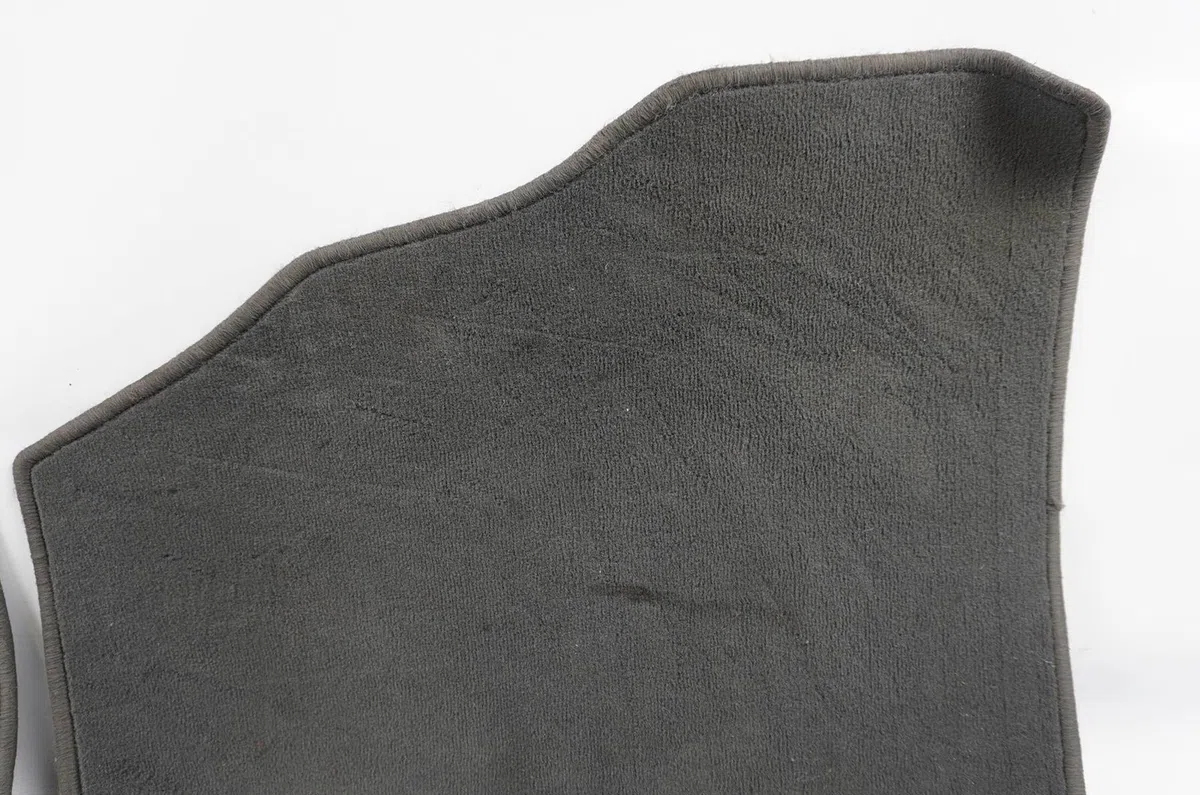 Tapis de sol Renault KANGOO - GRAND KANGOO II (KW0-1_) 1.5 dci 110 (kw0c, kw0h) (2010) occasion