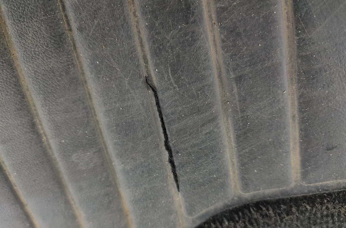 Tapis de sol RENAULT LATITUDE occasion
