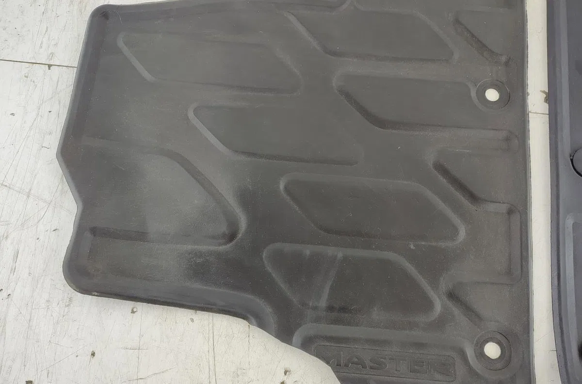 Tapis de sol RENAULT MASTER 3 PHASE 2 occasion
