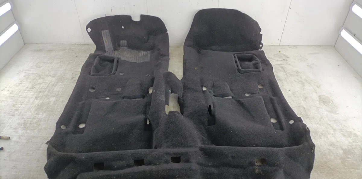 Tapis de sol RENAULT MEGANE 3 PHASE 1 occasion