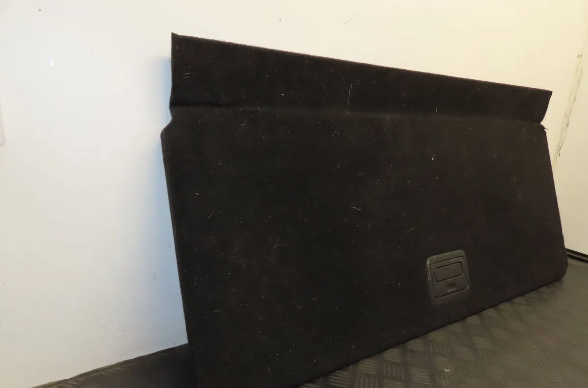 Tapis de sol Renault MEGANE IV Estate (K9A-M-N_) 1.2 tce 130 (k9mr) (2016) occasion