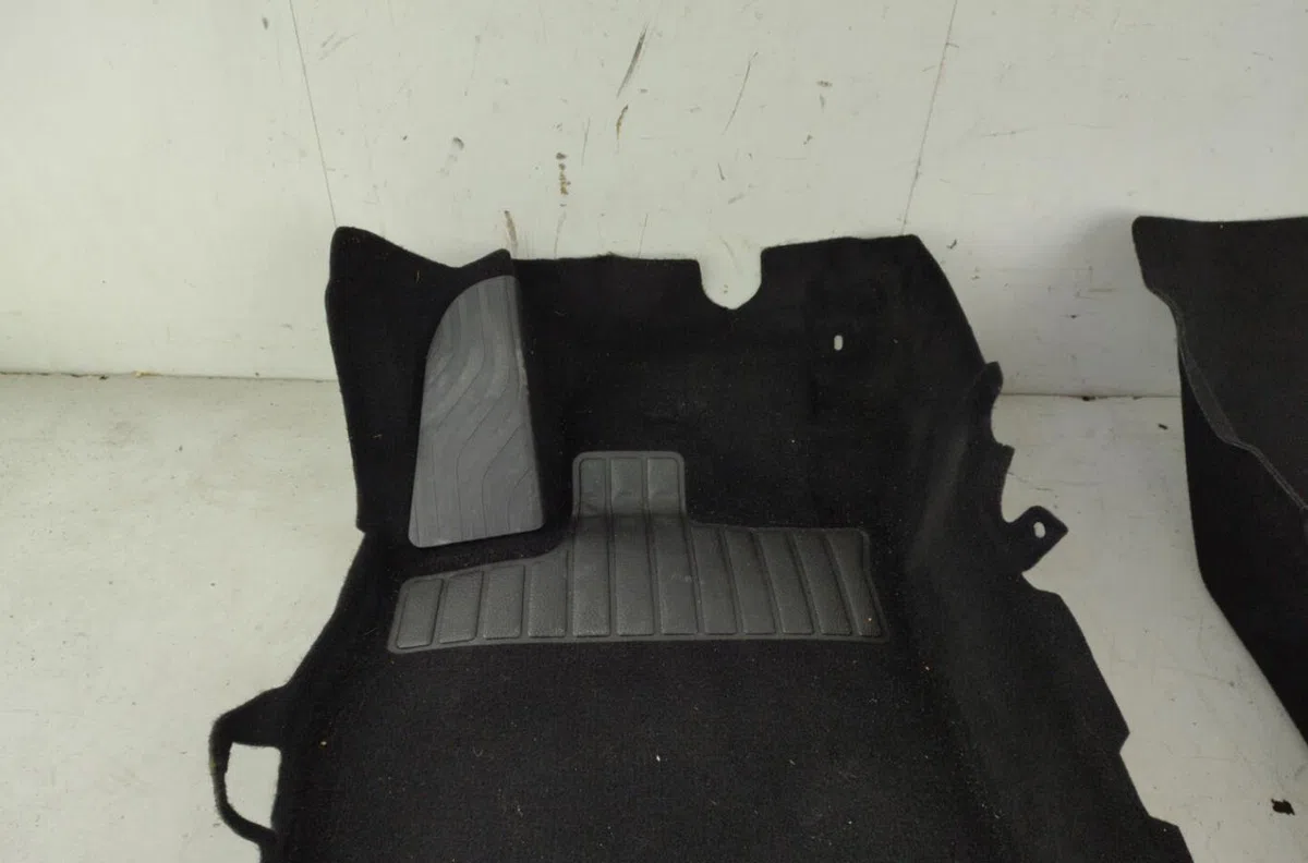 Tapis de sol RENAULT TALISMAN BREAK occasion