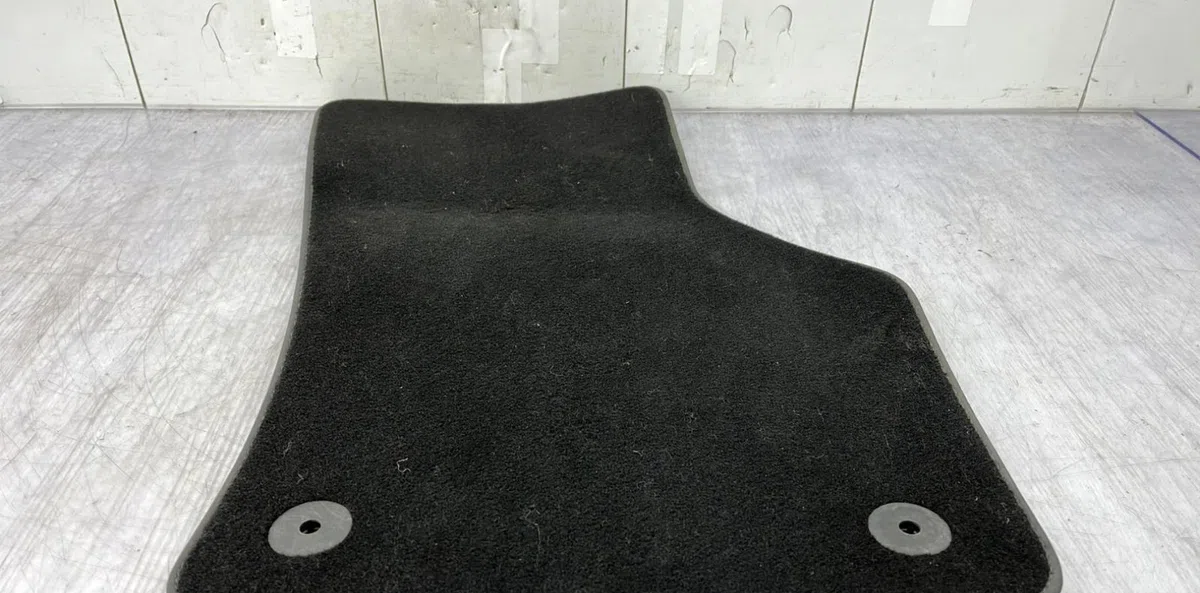 Tapis de sol SEAT LEON 3 PHASE 1 occasion