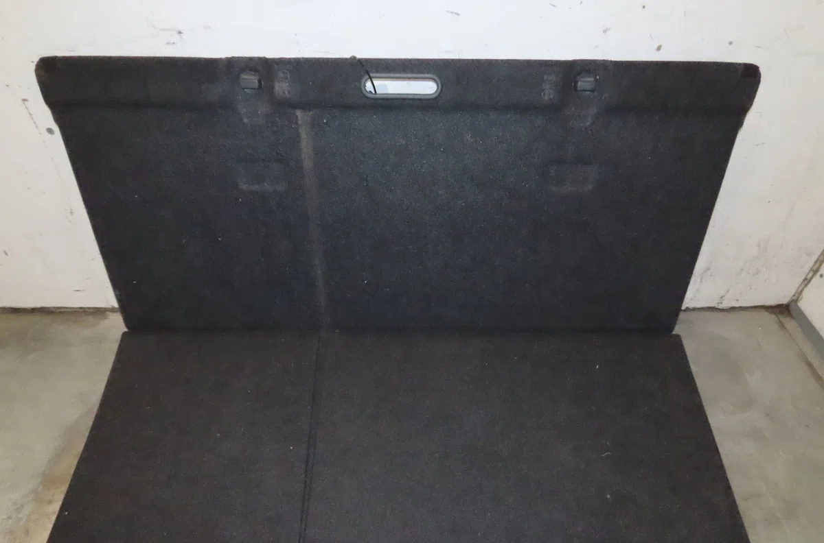 Tapis de sol Toyota YARIS (_P9_) 1.0 vvt-i (ksp90_) (2005-2011) 5 portes occasion