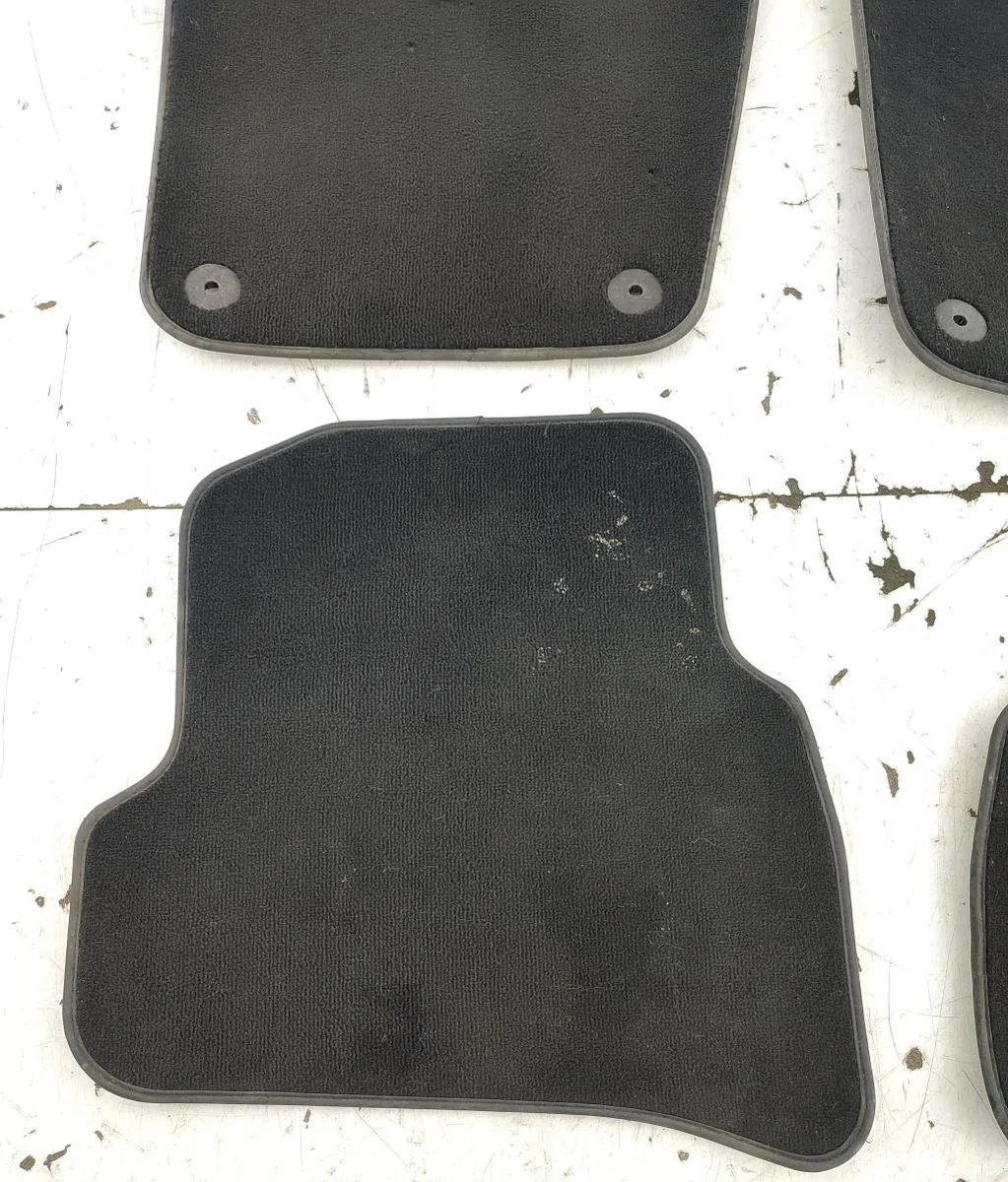 Tapis de sol VOLKSWAGEN POLO 5 PHASE 1 occasion