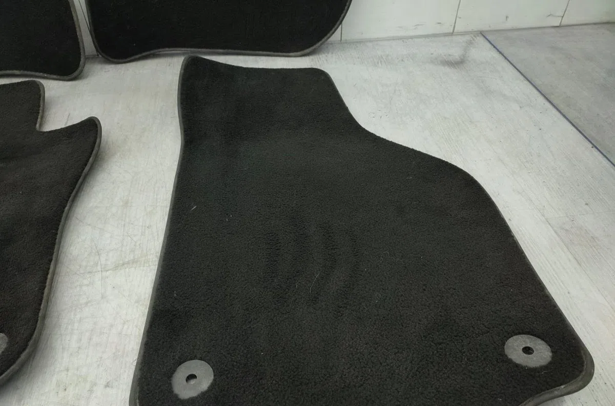 Tapis de sol VOLKSWAGEN SCIROCCO 3 PHASE 1 COUPE occasion