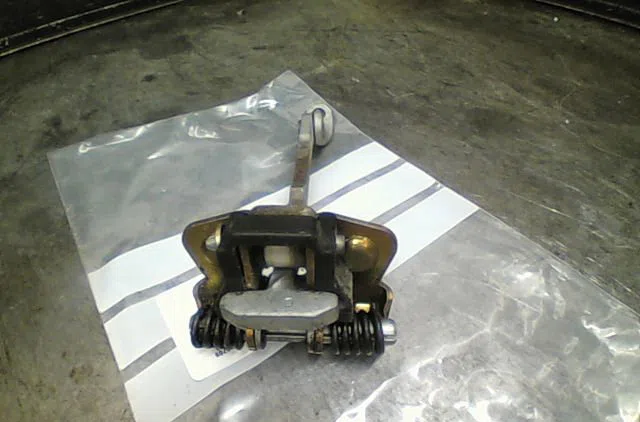 Tirant porte avd Renault CLIO II (BB_, CB_) 1.2 16v (bb05, bb0w, bb11, bb27, bb2t, bb2u, bb2v, cb05,... (2001-2016) 3 po