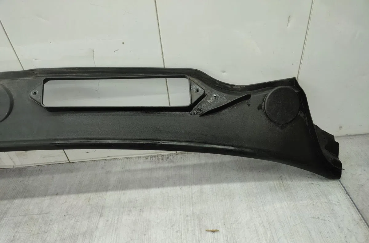 Tole auvent pare-brise BMW SERIE 1 E87 PHASE 2 occasion
