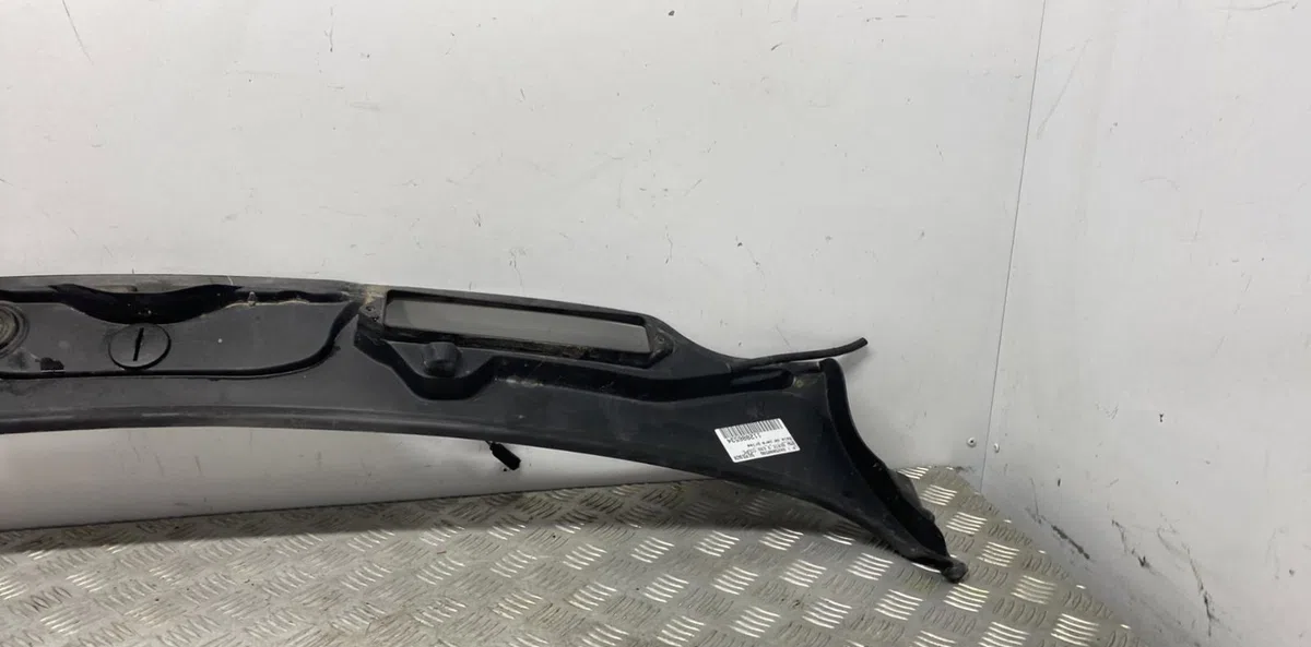 Tole auvent pare-brise BMW SERIE 3 E92 COUPE PHASE 1 occasion