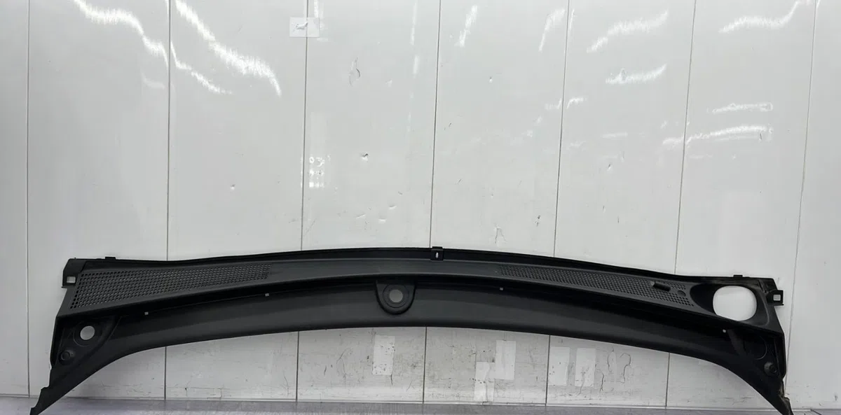 Tole auvent pare-brise DACIA DUSTER 2 PHASE 2 occasion