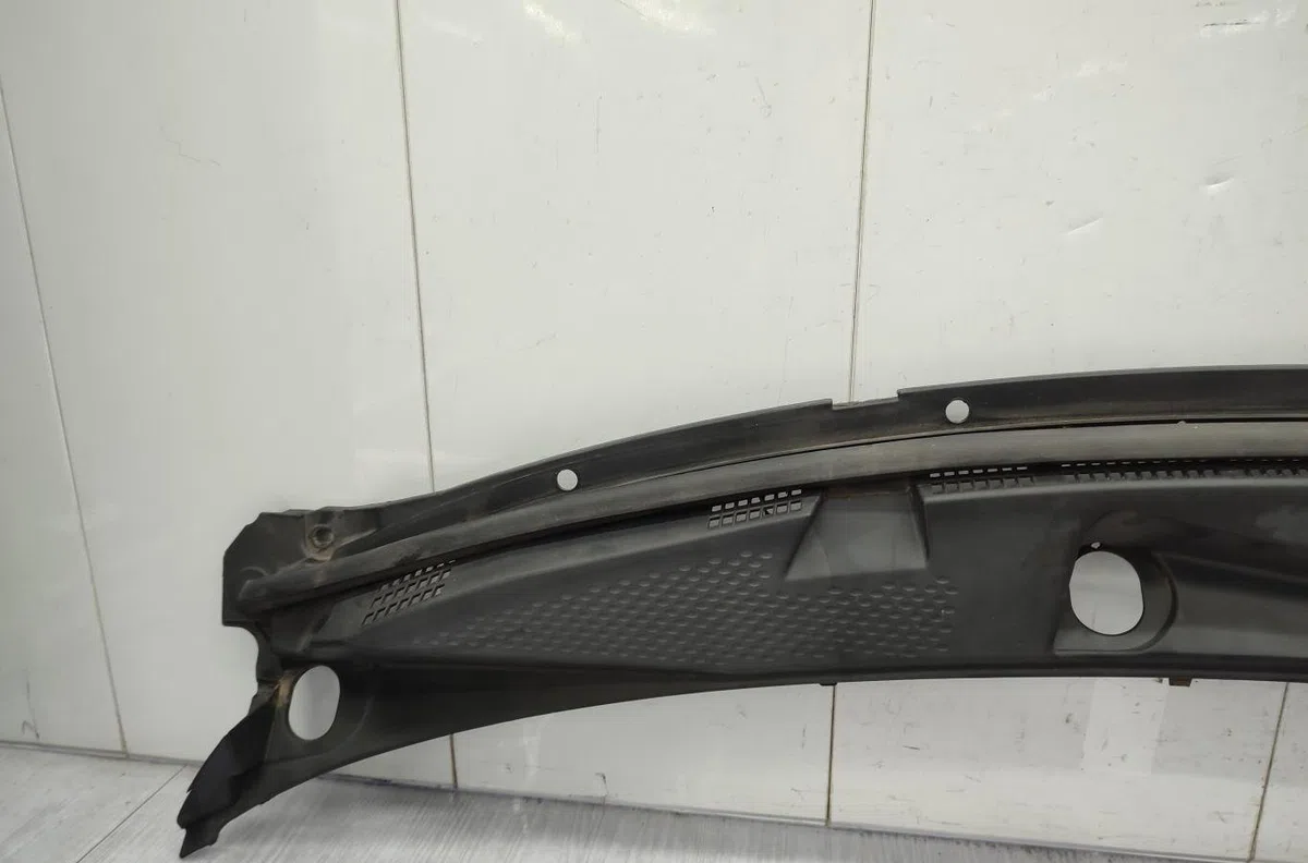 Tole auvent pare-brise NISSAN MICRA 3 PHASE 2 occasion