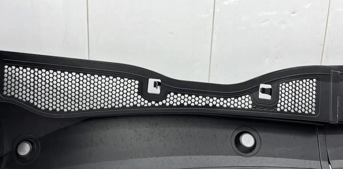 Tole auvent pare-brise PEUGEOT 2008 2 occasion