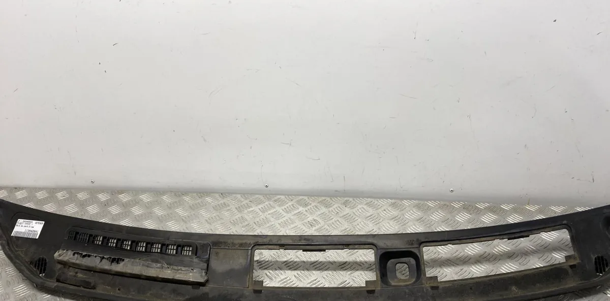 Tole auvent pare-brise PEUGEOT EXPERT 1 PHASE 1 occasion