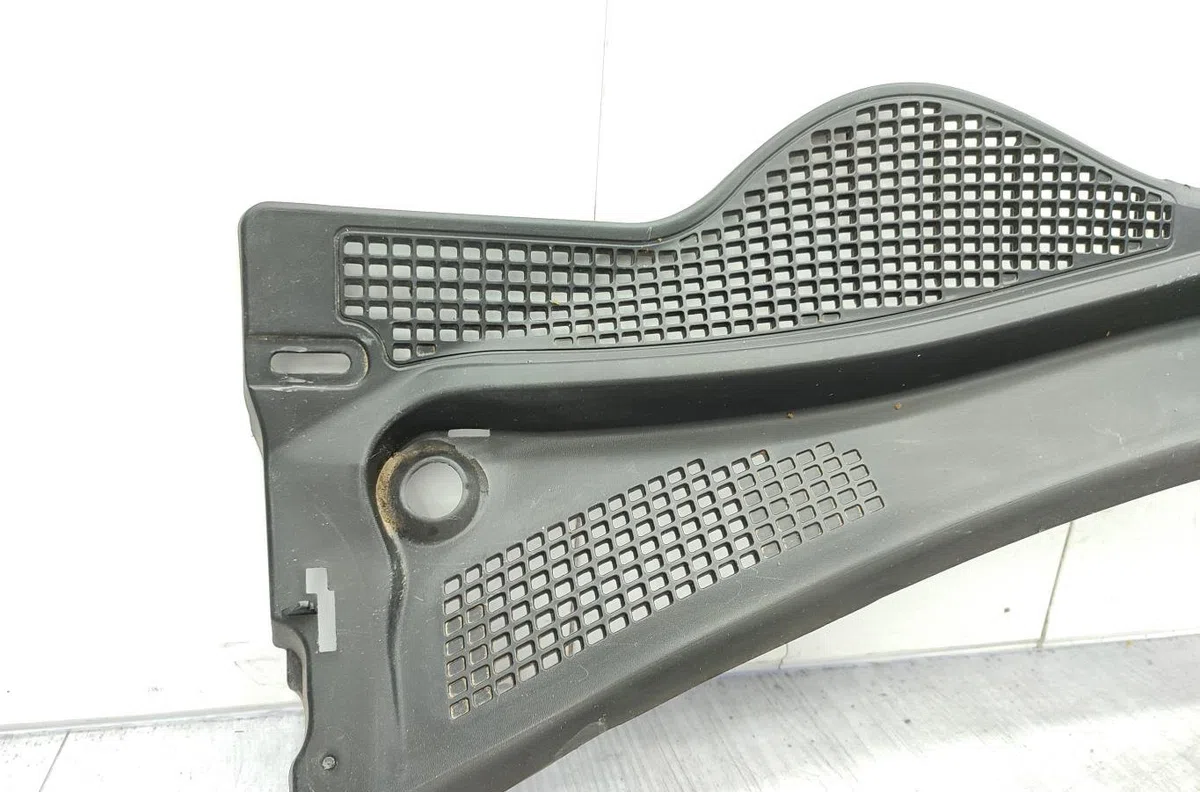 Tole auvent pare-brise RENAULT LAGUNA 3 PHASE 2 BREAK occasion