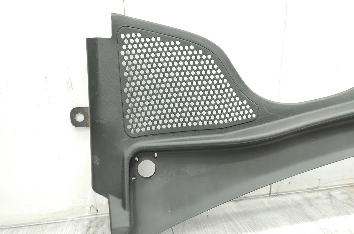 Tole auvent pare-brise SEAT IBIZA 4 PHASE 1 occasion