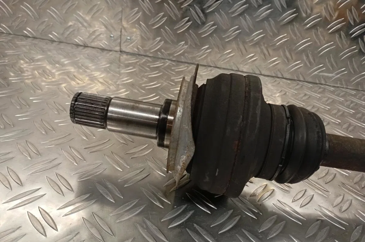 Transmission arrière droite Mercedes-benz CLS (C219) Cls 55 amg (219.376) (2005-2010) occasion