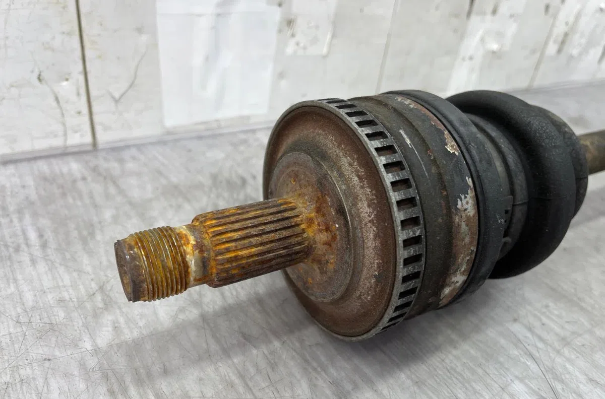 Transmission arrière droite MERCEDES CLASSE CLK 208 PHASE 1 COUPE occasion