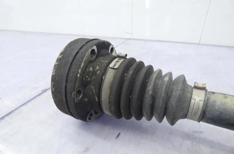 Transmission arrière gauche AUDI A4 3 AVANT PHASE 1 BREAK occasion
