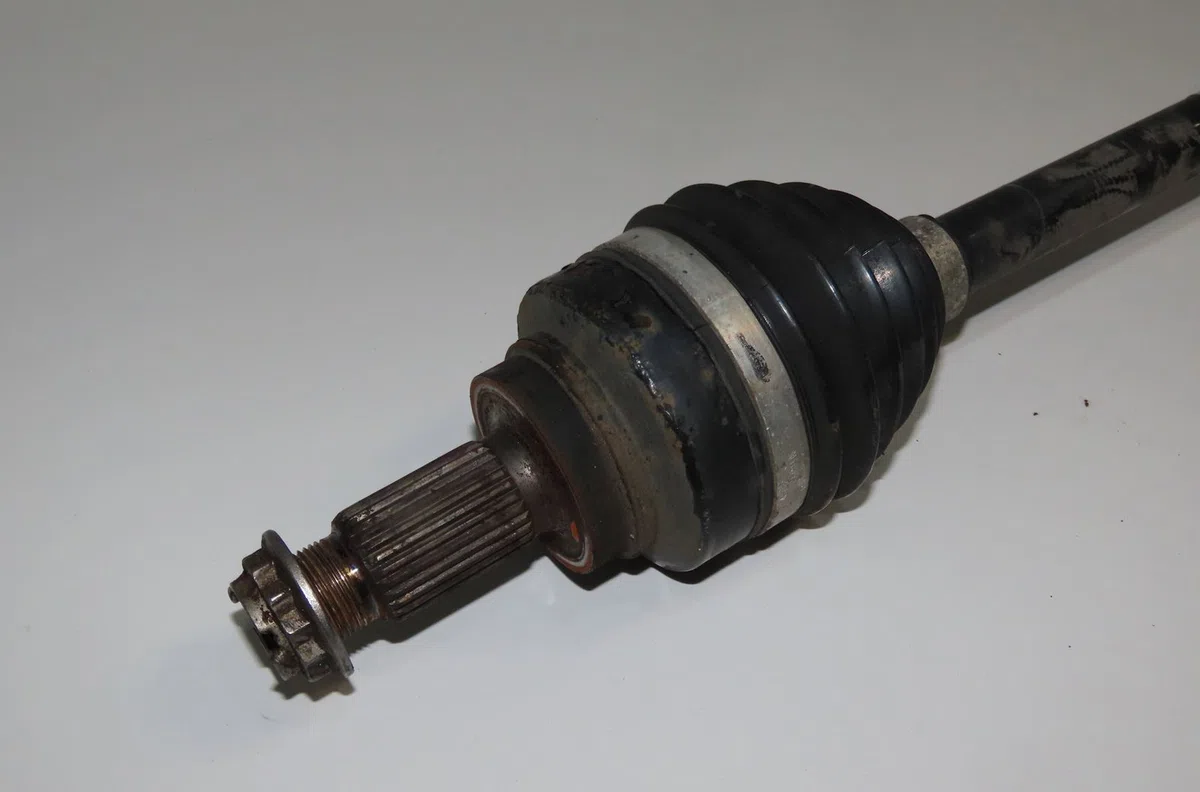 Transmission arrière gauche Bmw 1 (F20) 114 d (2012-2015) occasion
