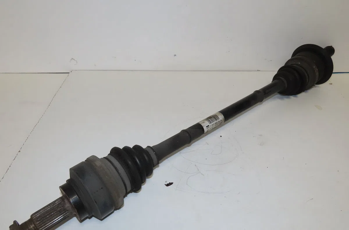 Transmission arrière gauche Bmw 1 (F20) 118 d (2011-2015) occasion