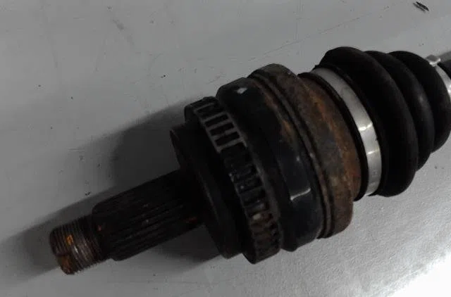 Transmission arrière gauche Bmw 3 Coupé (E92) 320 d (2006-2010) occasion