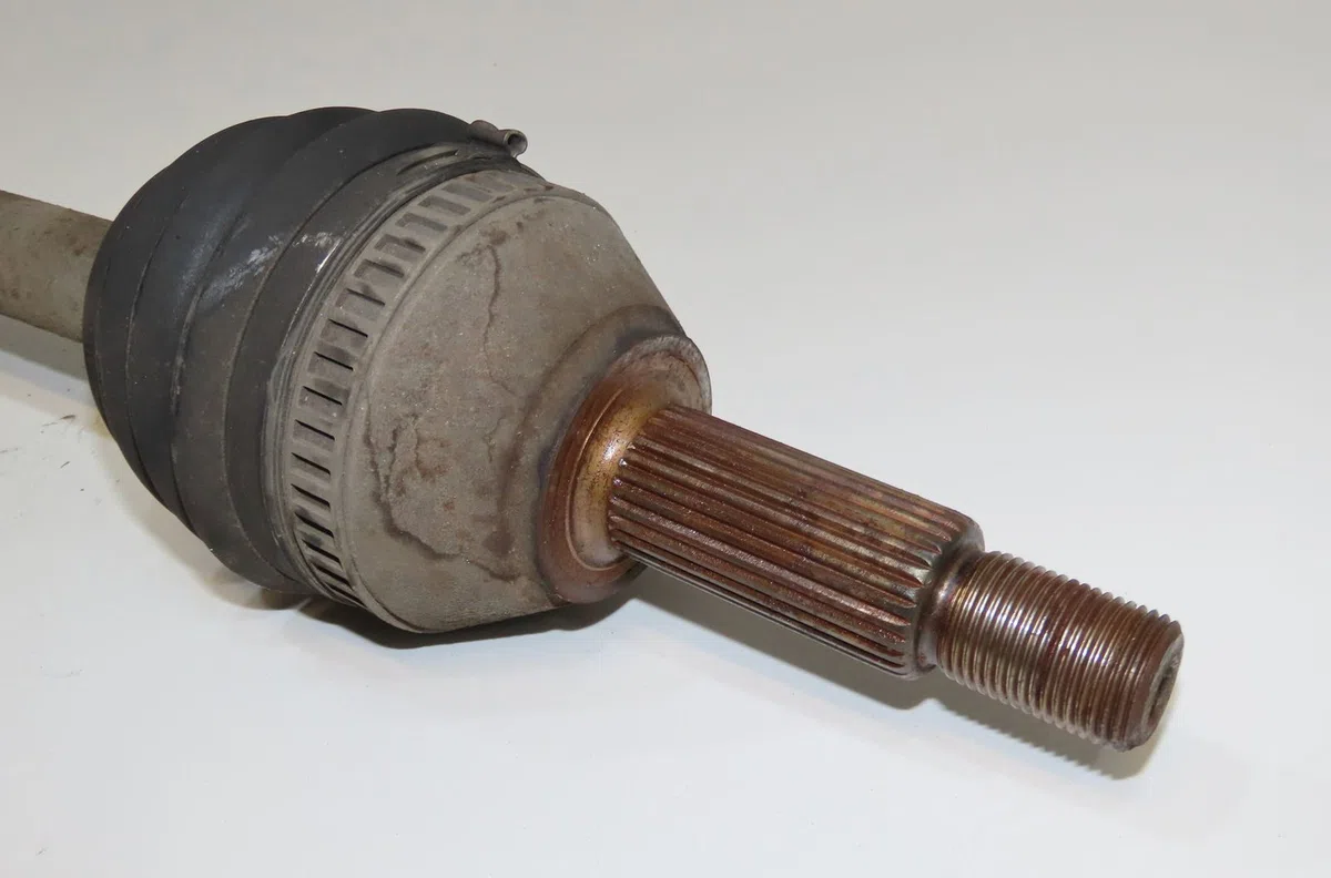 Transmission arrière gauche Jaguar S-TYPE II (X200) 2.7 d (2004-2007) occasion