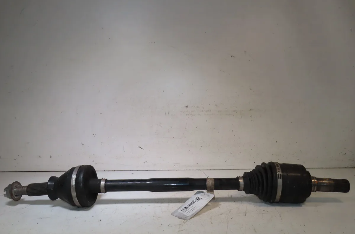 Transmission arrière gauche Maserati GHIBLI III (M157) 3.0 d (2013) 4 portes occasion