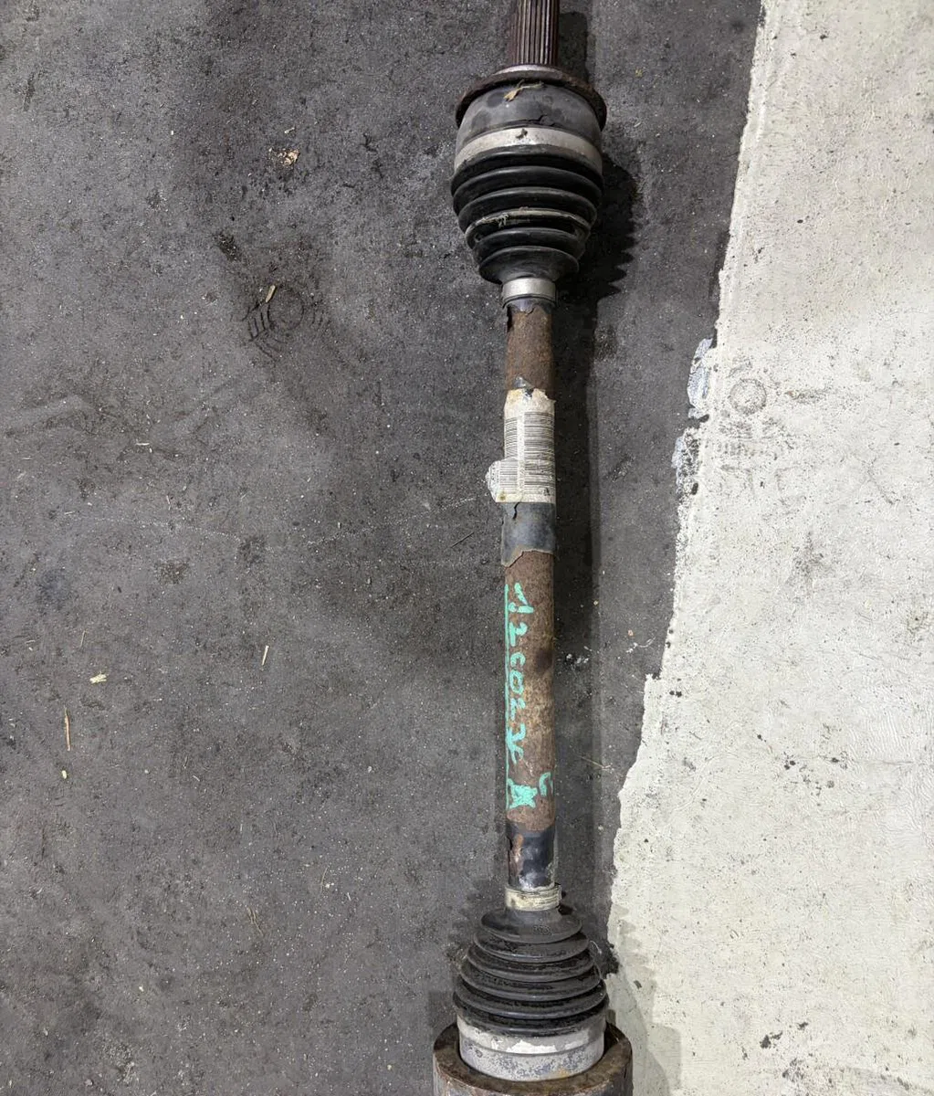 Transmission arrière gauche Mercedes-benz VITO - MIXTO Camionnette (W639) 113 cdi (639.601, 639.603, 639.605) (2010) occ